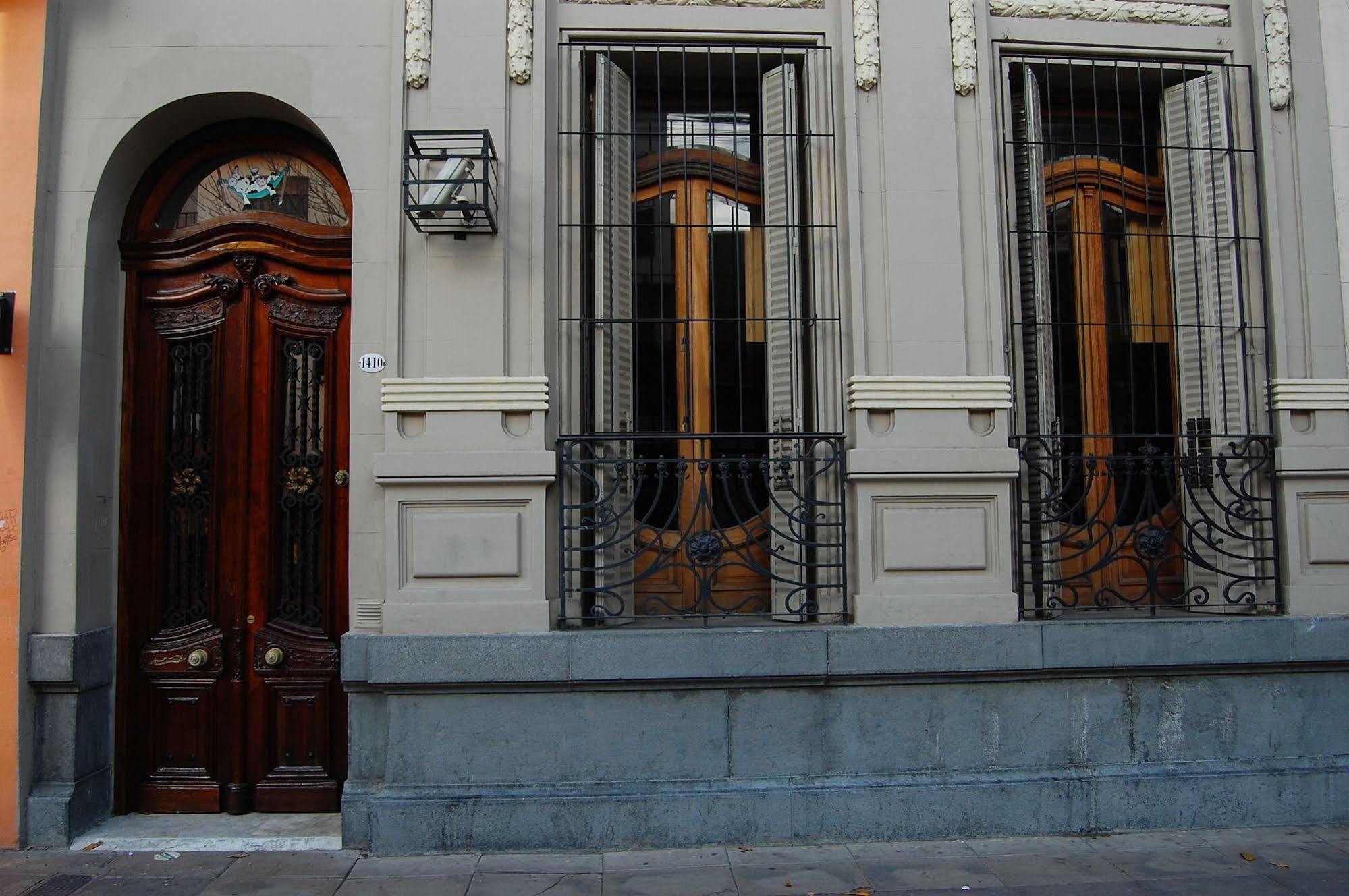 Sabatico Travelers Hostel&Guesthouse Ciudad Autónoma de Ciudad Autónoma de Buenos Aires Exterior foto